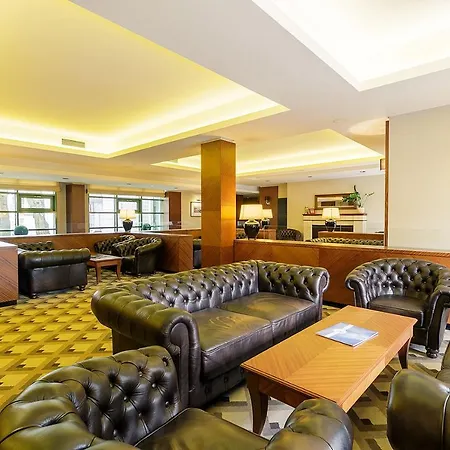 Premier With Sauna By Grand דירה