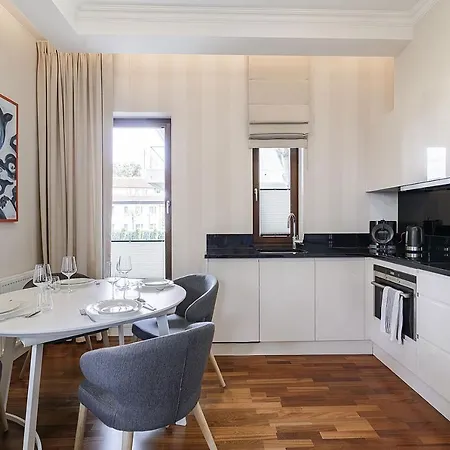 Premier With Sauna By Grand Apartment *